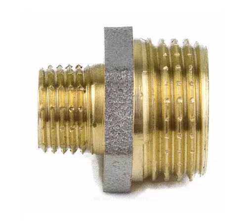 Ниппель латунь никель переходной Ду 20х15 (3/4"х1/2") НР 9023 ГОСТ 32585-2013 Aquasfera 9023-03